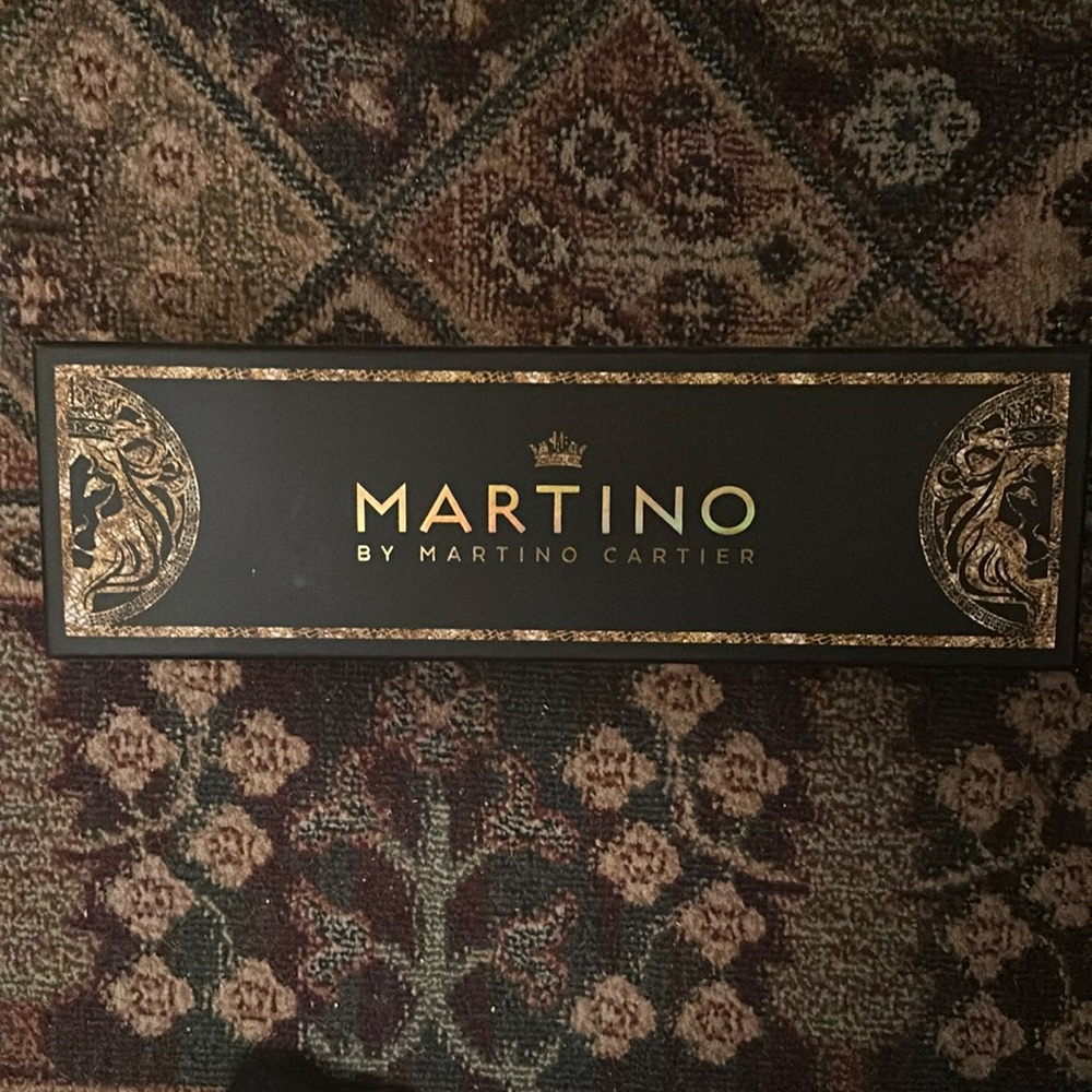 Martino smooth criminal LCD titanium styling iron